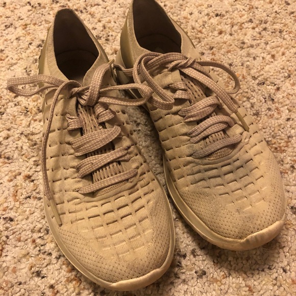 tan under armour shoes